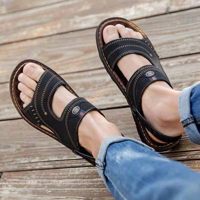 🐂【39-45】Nuevas sandalias de playa de cuero con suela gruesa para hombre - correa trasera ajustable para un ajuste seguro y cómodo.