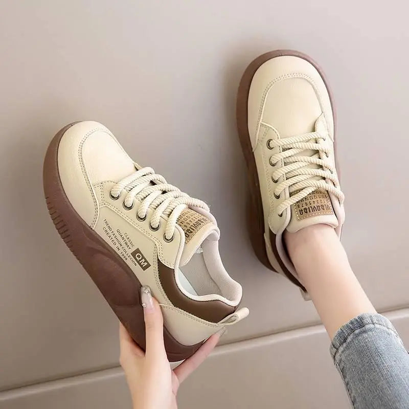【35-40】Zapatillas casuales modernas con suela gruesa, Modelo 2026