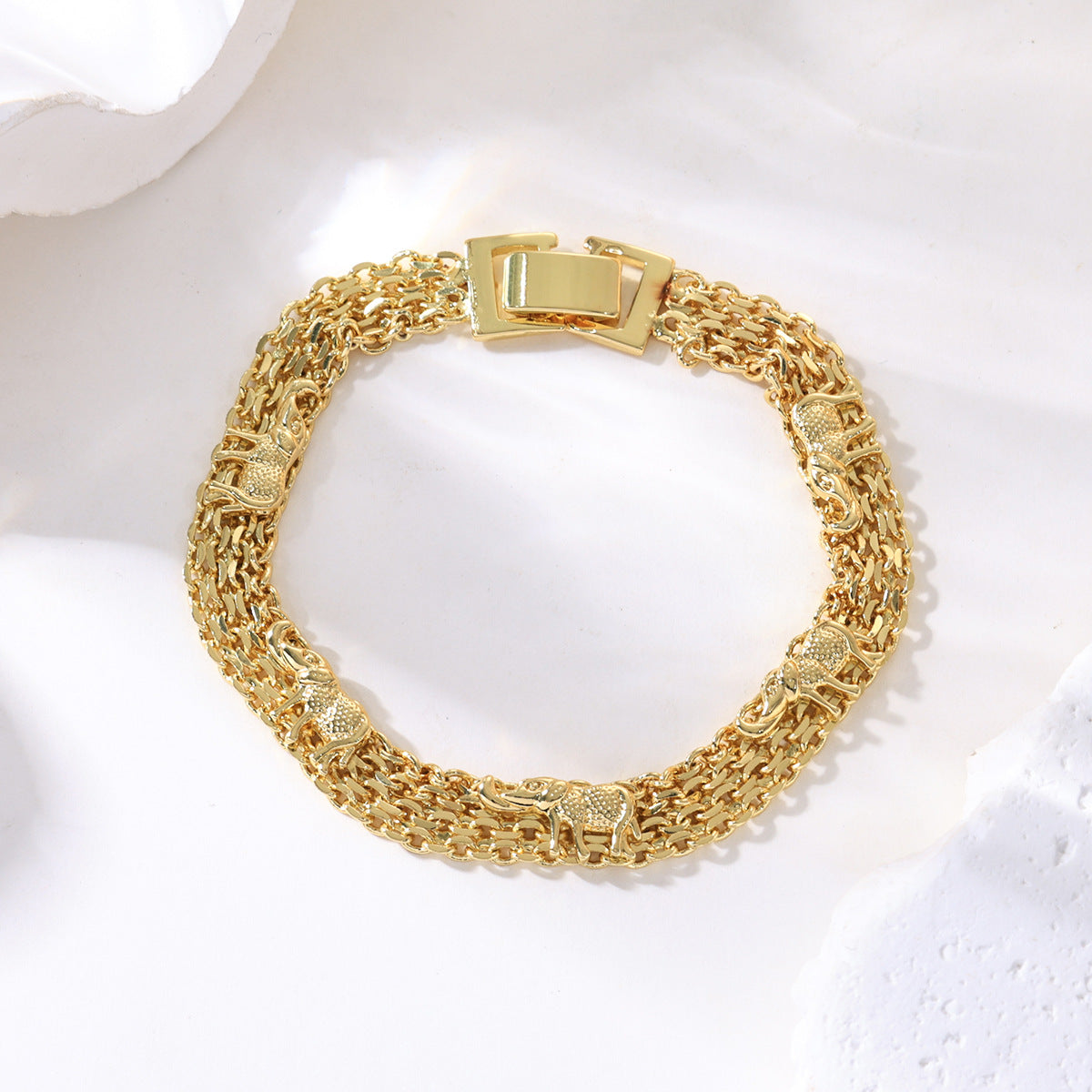 📿 ¡OFERTA POR TIEMPO LIMITADO CON UN 50% DE DESCUENTO! 🌀 Pulsera boho con amuletos y un elefante de la suerte: colgantes simbólicos, forma ajustable, baño de oro y 7 estilos ✨