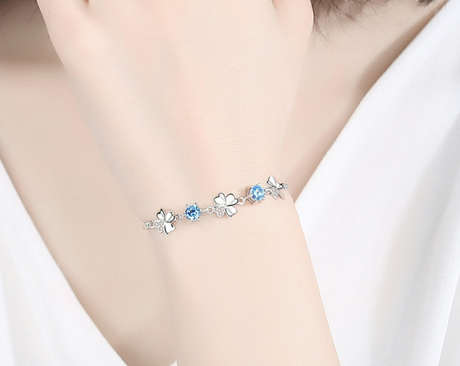 ✨【Kupte 1 a získáte 1 zdarma】💎📿Stříbrný náramek čtyřlístek S925 -- 3905113